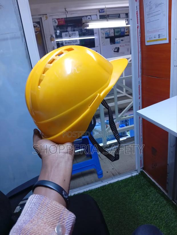 Heavy Duty Helmet