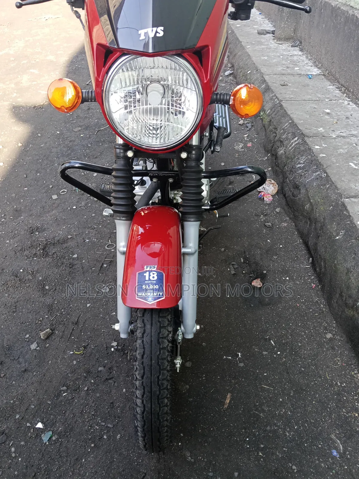 New TVS HLX Plus ES 2026 Red