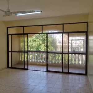 3bdrm Apartment in Mwembe Tayari for rent