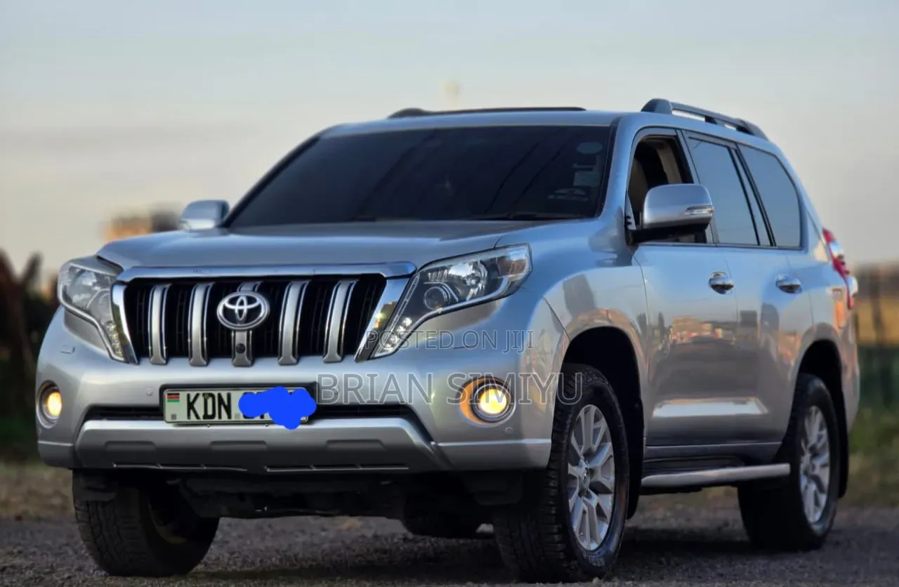 Toyota Land Cruiser Prado 2016 Blue