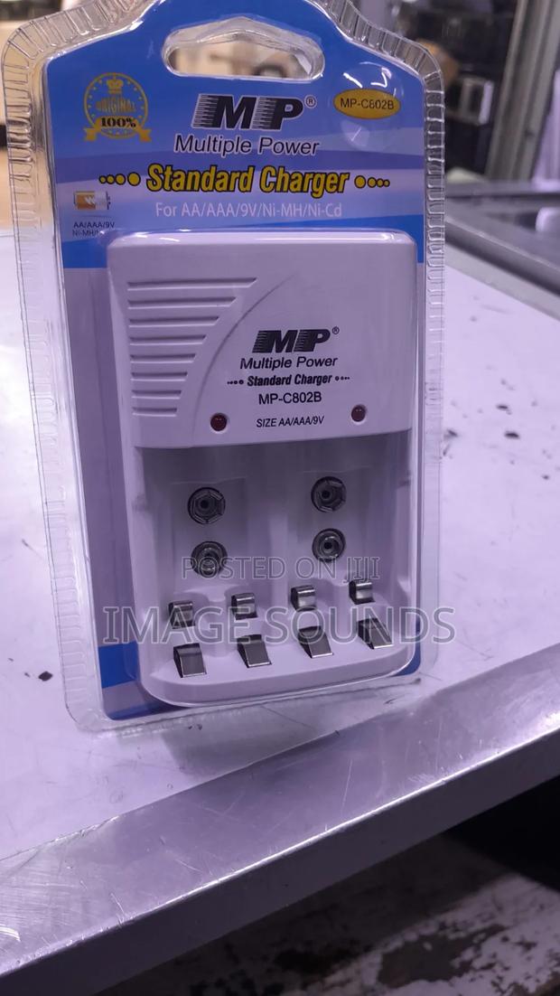 Mp Multiple Power Standard Charger (Mp-C802b). Compatible With Aa, 9v