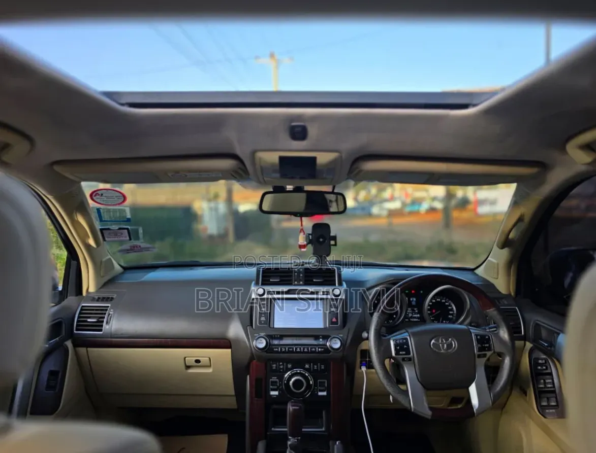 Toyota Land Cruiser Prado 2016 Blue