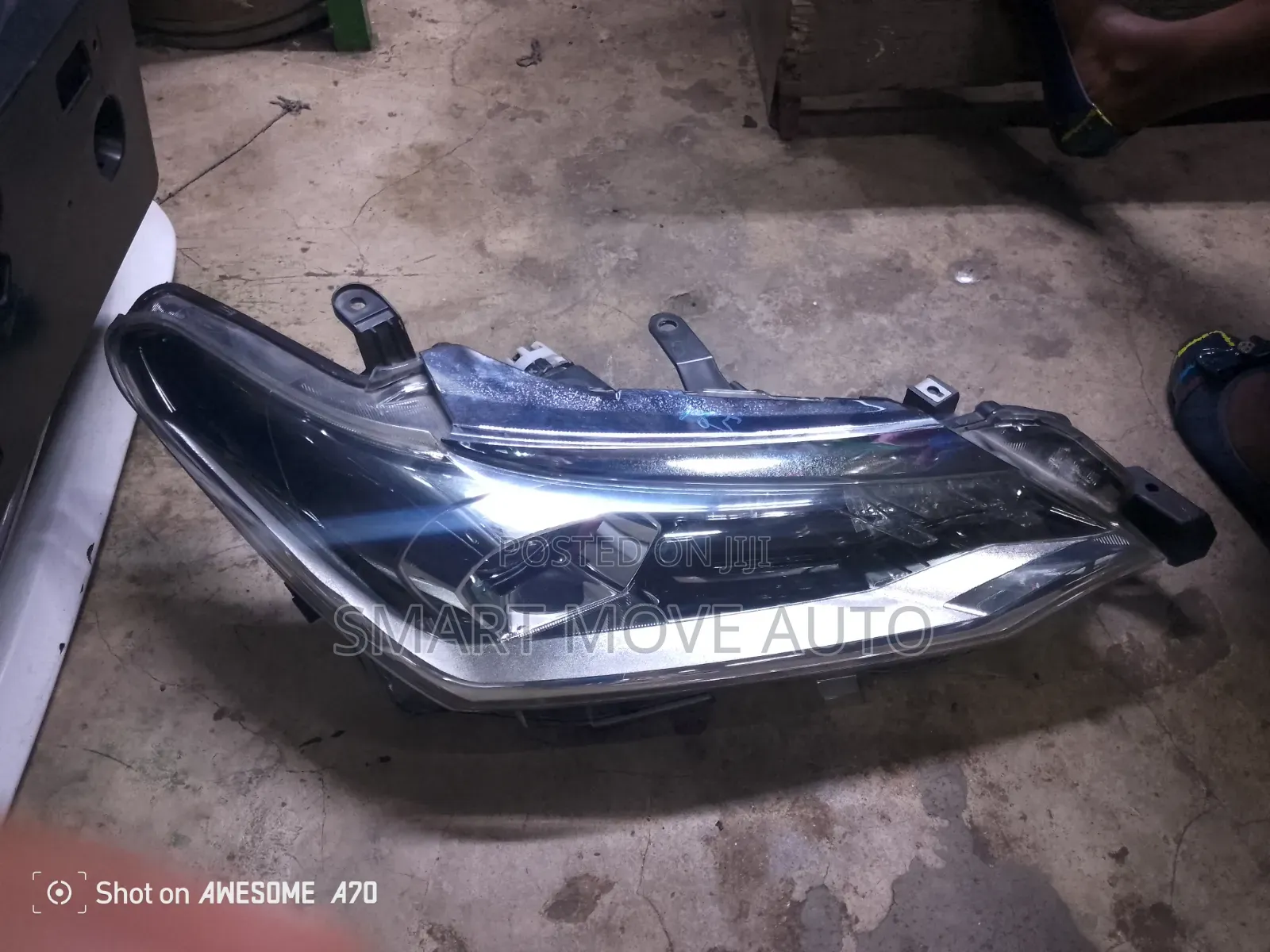 Fielder 165 Headlight Xenon