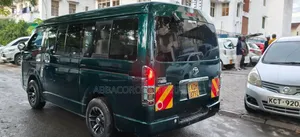 Toyota HiAce 2012 Green