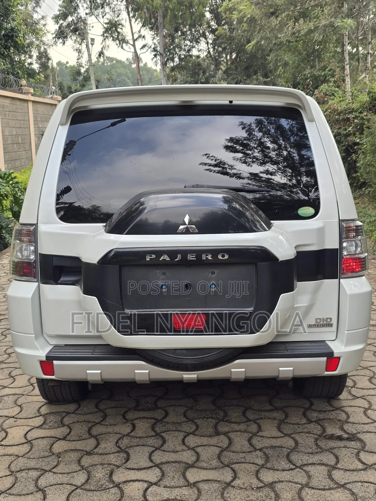 Mitsubishi Pajero Exceed 2019 White