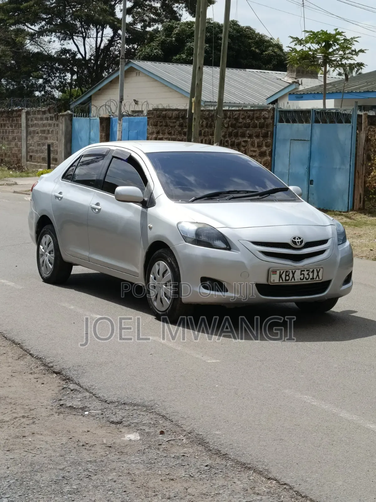 Toyota Belta 2006 Silver