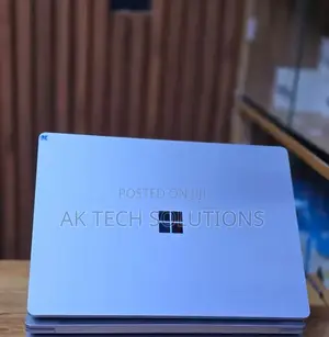 Laptop Microsoft Surface Pro 4 16GB AMD Ryzen 5 SSD 256GB