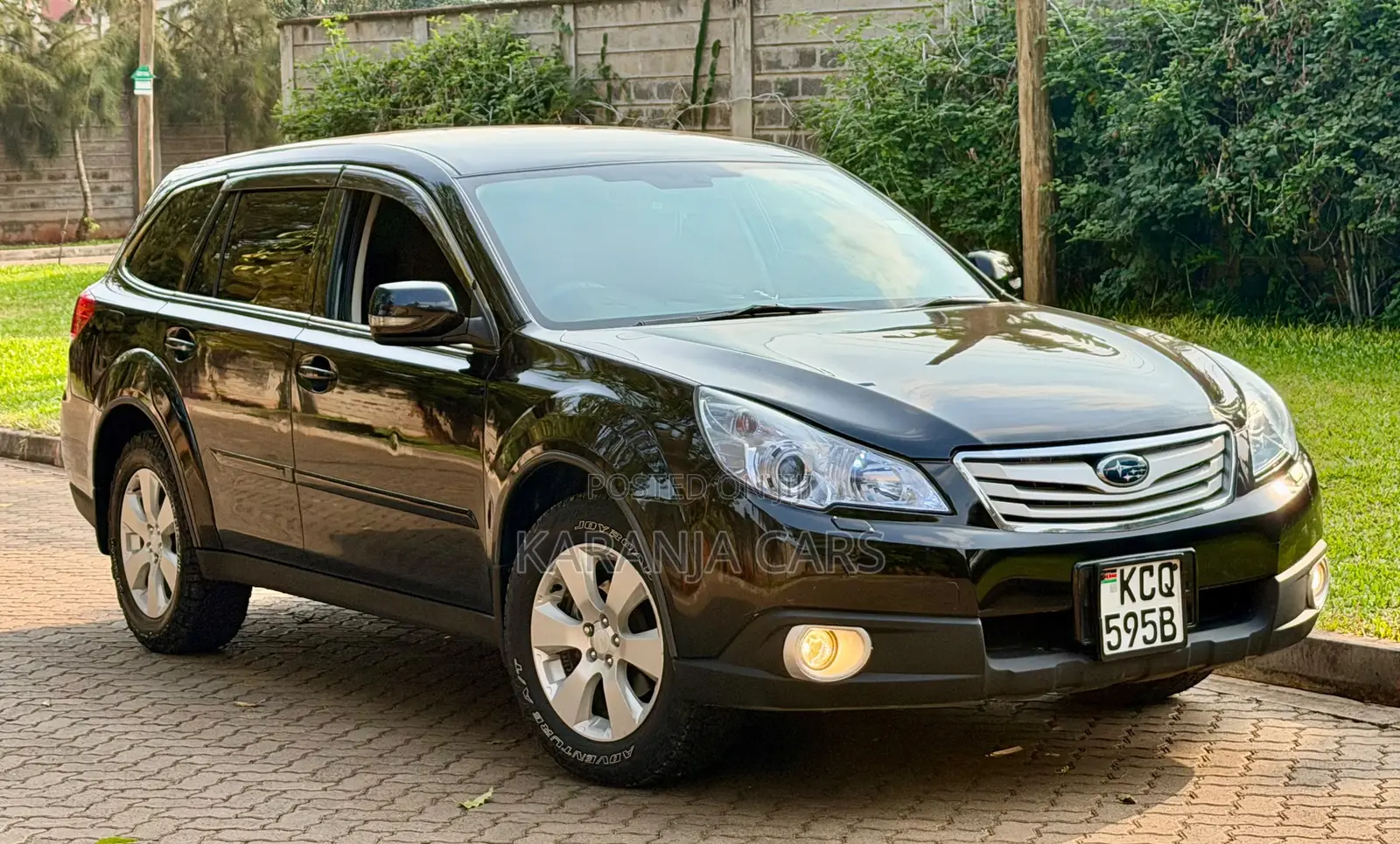 Subaru Outback 2.5i 2011 Black