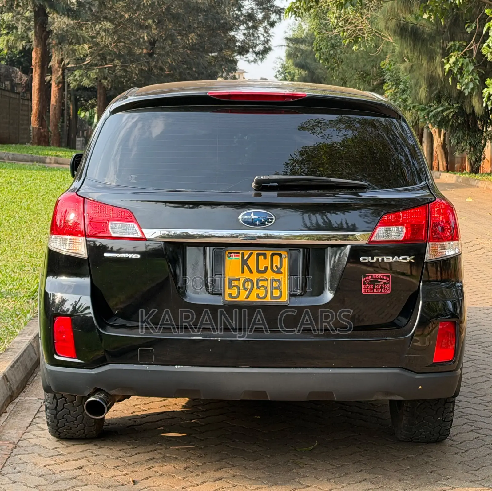 Subaru Outback 2.5i 2011 Black