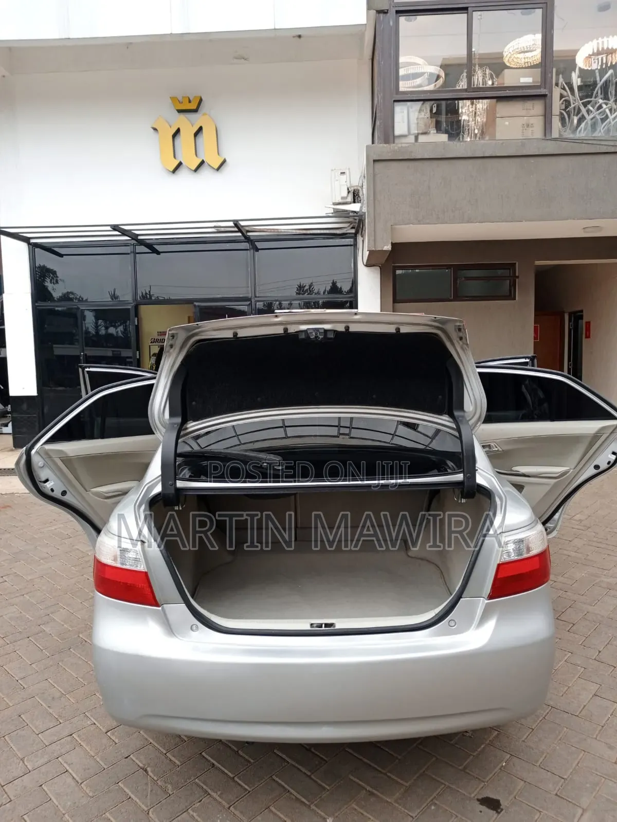 Toyota Premio 2010 Silver