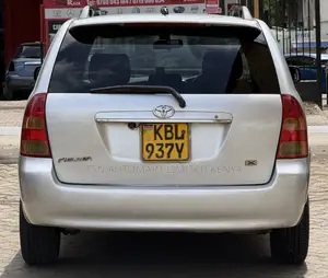 Toyota Corolla Fielder 1.5 Petrol FWD 2003 Silver