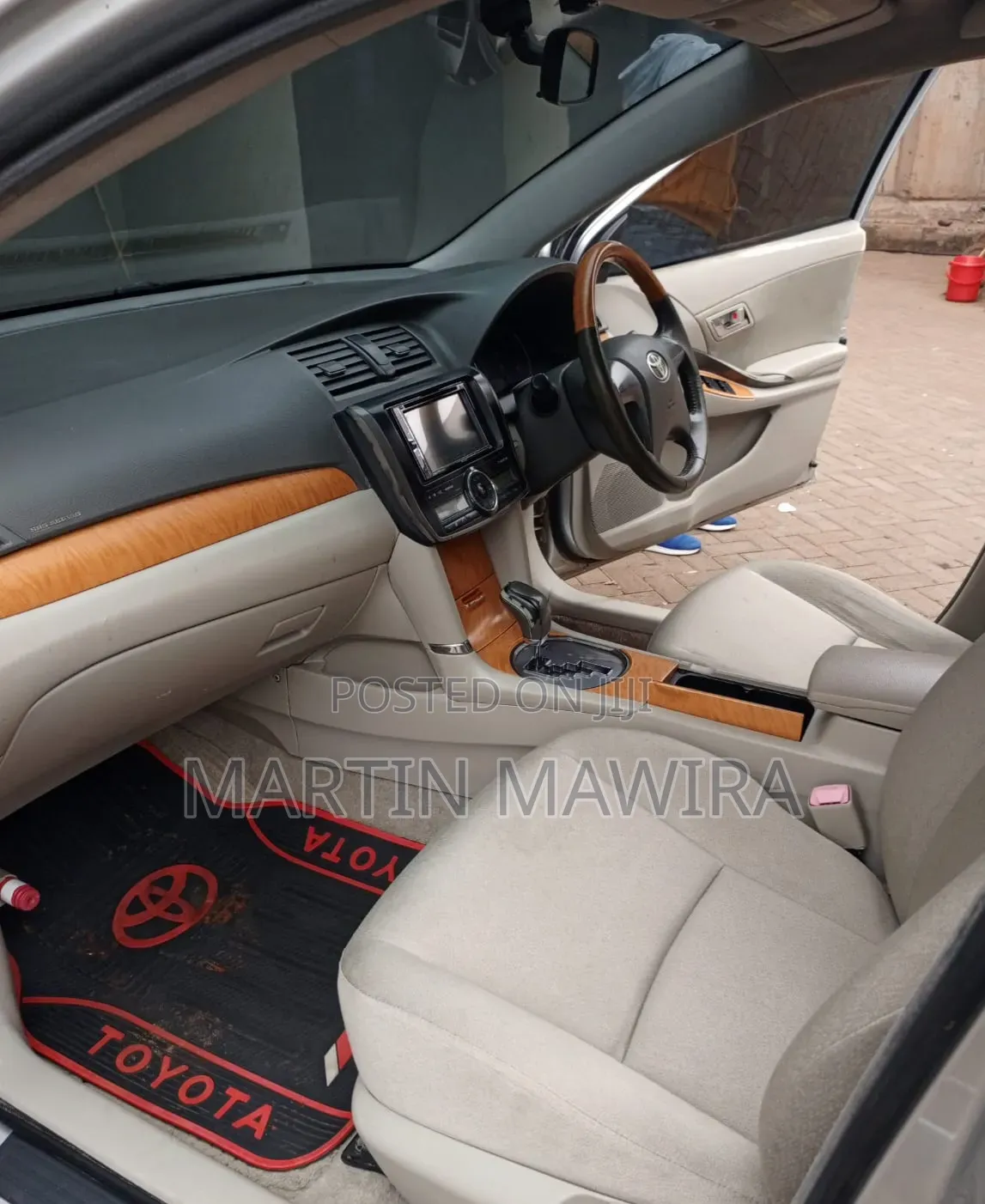 Toyota Premio 2010 Silver