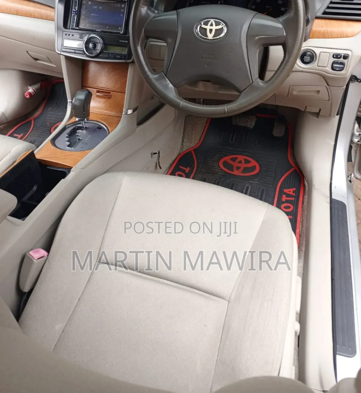 Toyota Premio 2010 Silver