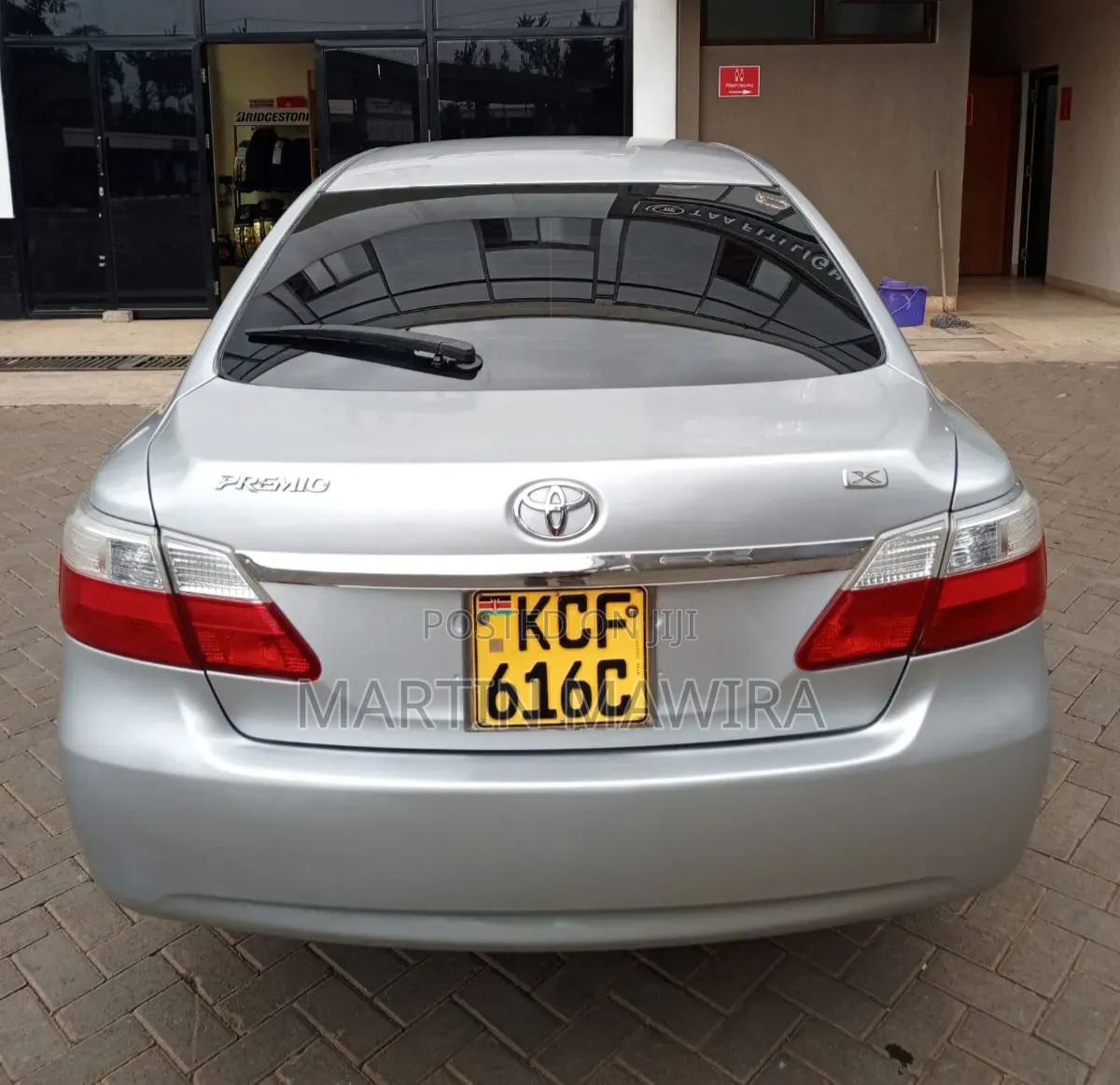 Toyota Premio 2010 Silver