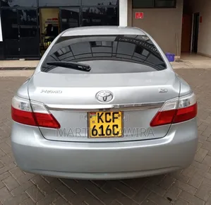 Toyota Premio 2010 Silver
