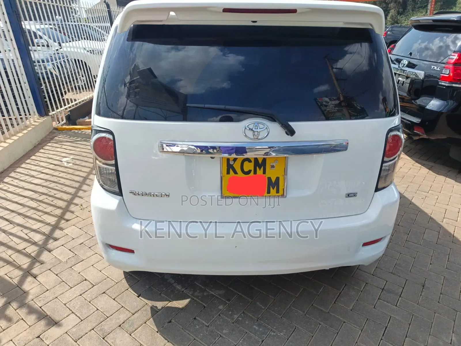 Toyota Rumion 1.5 FWD 2023 White