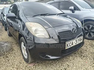 Toyota Vitz 2007 Black
