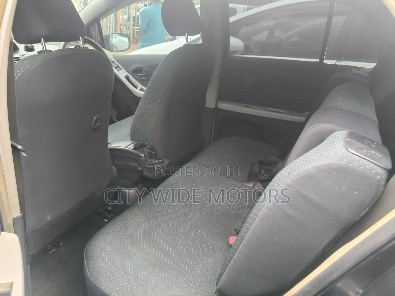 Toyota Vitz 2007 Black