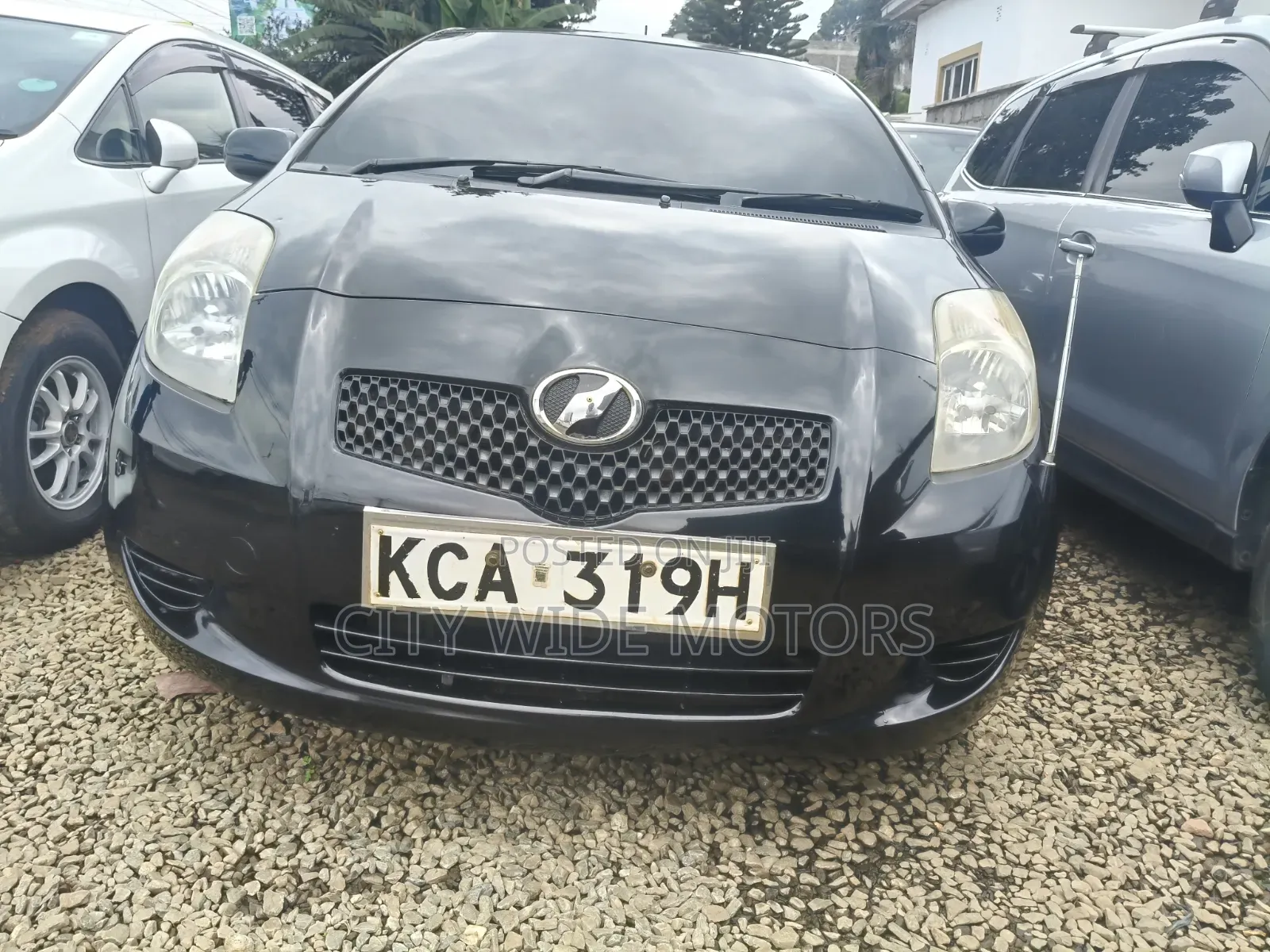 Toyota Vitz 2007 Black