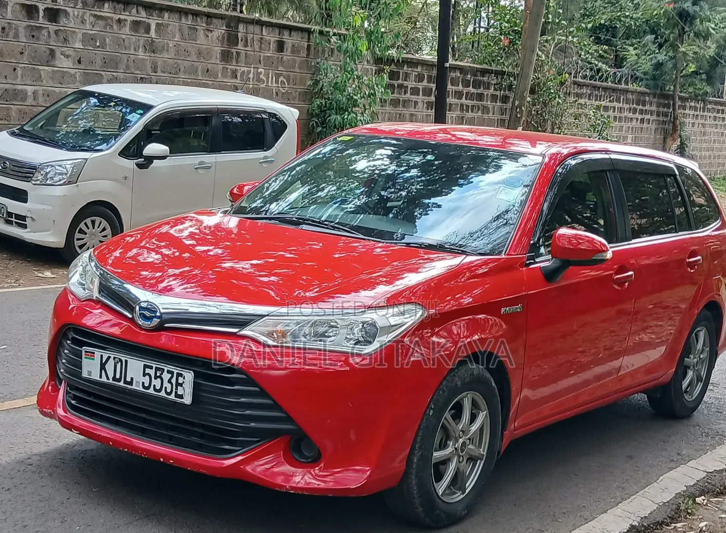Toyota Corolla Fielder 2016 Red