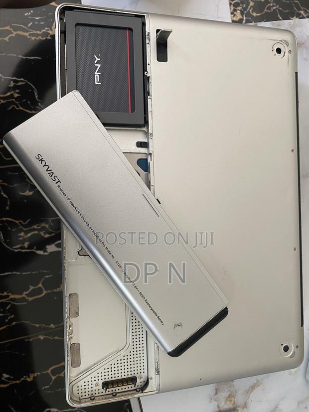 Laptop Apple MacBook Pro 2009 4GB Intel Core i5 HDD 320GB - main view