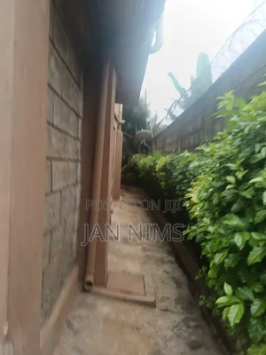 4bdrm Maisonette in Muchatha for sale