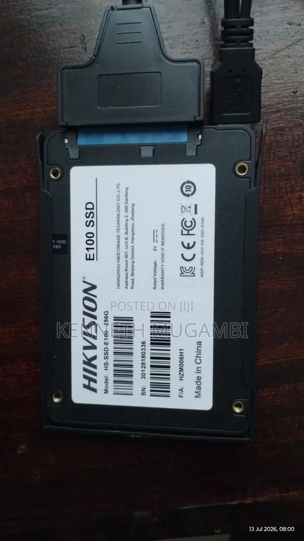 Used Hikvision E-100 256 Gb SSD - main view