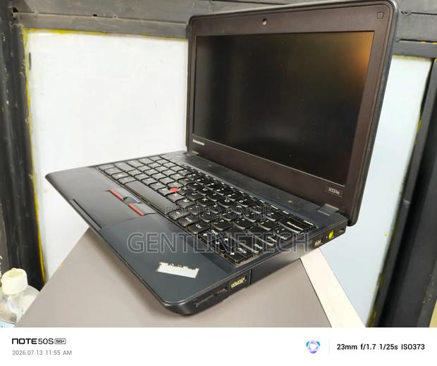 Laptop Lenovo ThinkPad X130e 8GB AMD HDD 320GB - thumbnail 3