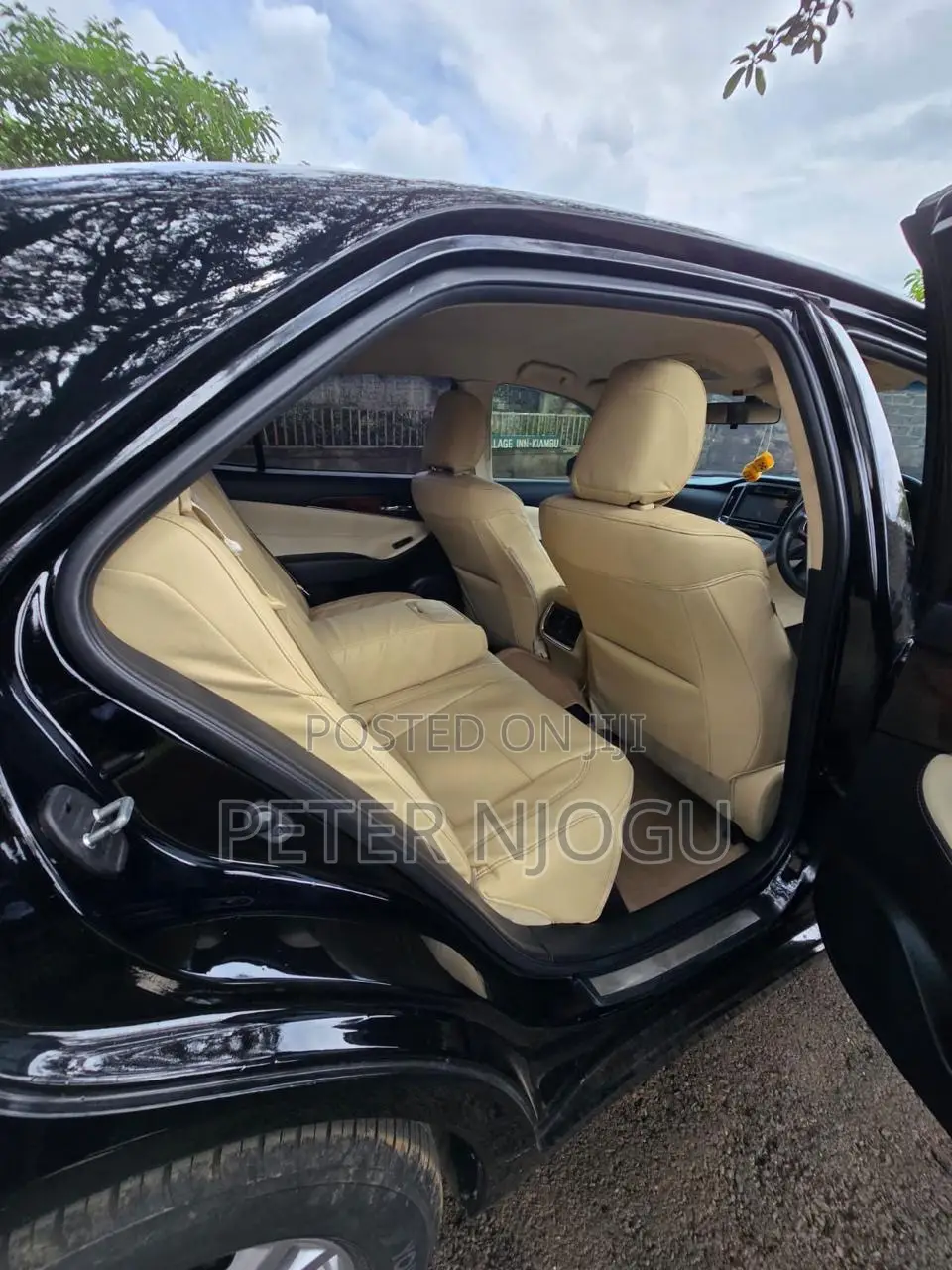 Toyota Crown 2014 Black