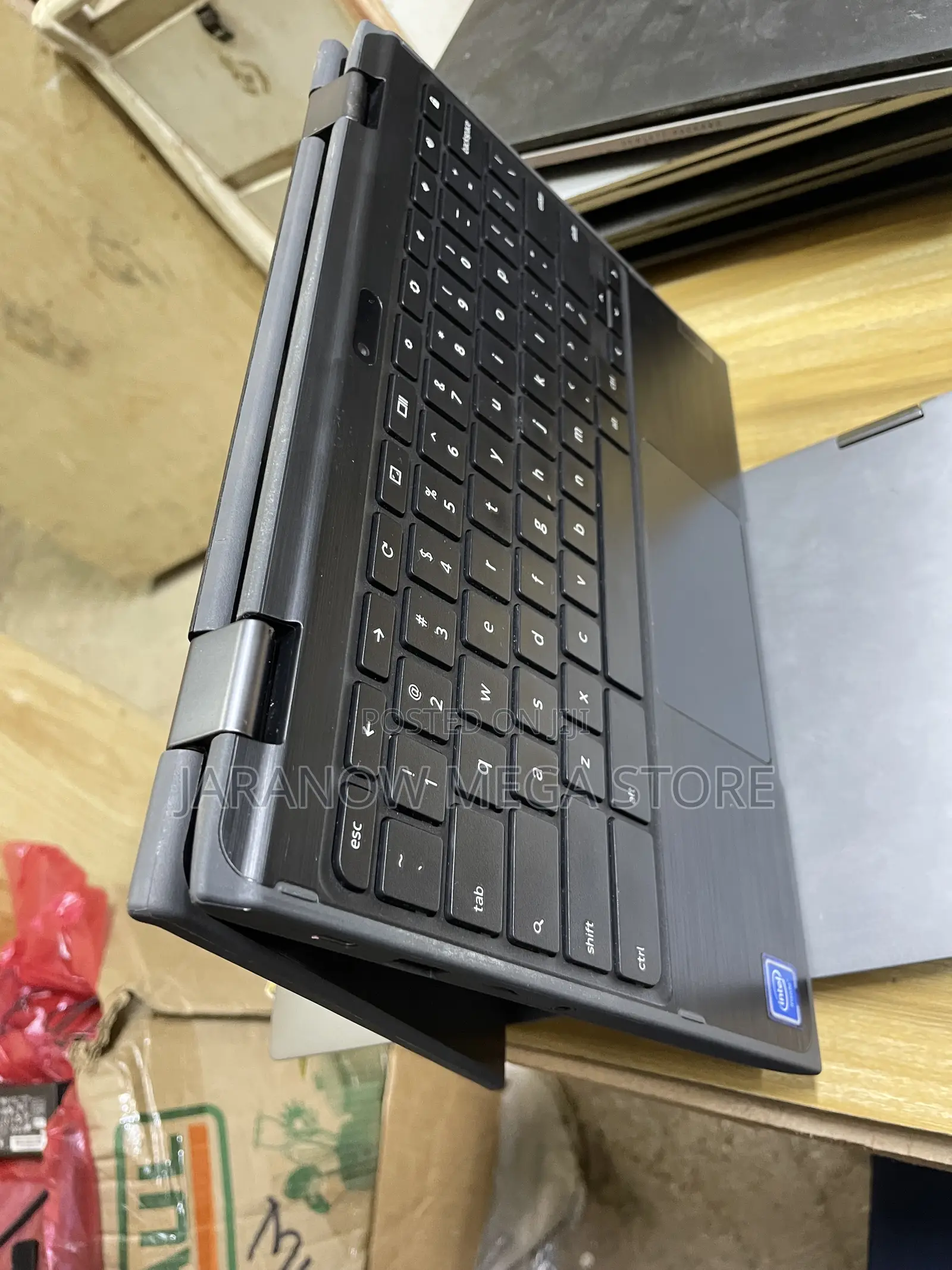Laptop Lenovo 500e 4GB Intel Celeron eMMC 32GB