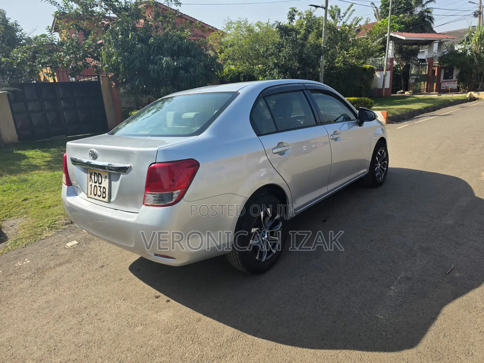 Toyota Axio 2015 Silver