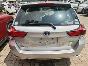 Toyota Corolla Fielder 2019 Silver