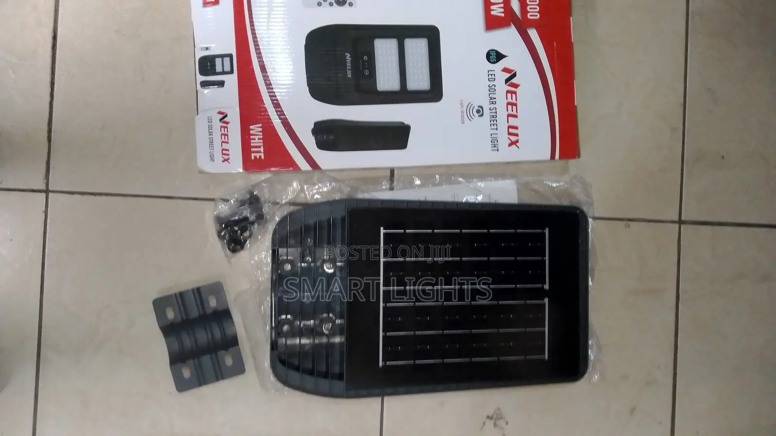 Neelux 200w Solar Led Street Light With Remote Control- Waterproof