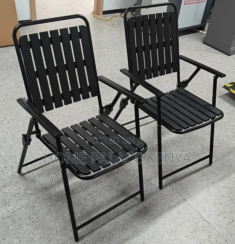 Foldable Chair: Pivot Flexible Folding Chair
