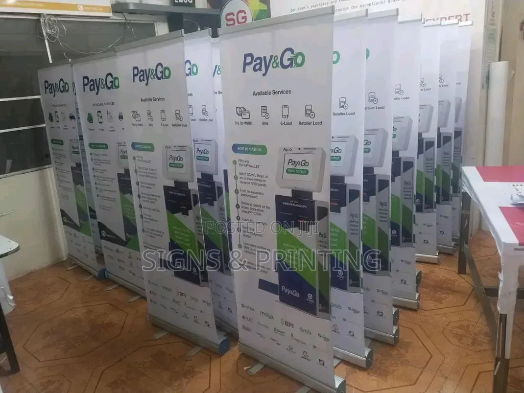 Banner Roll-Up Banners (Narrow Base)