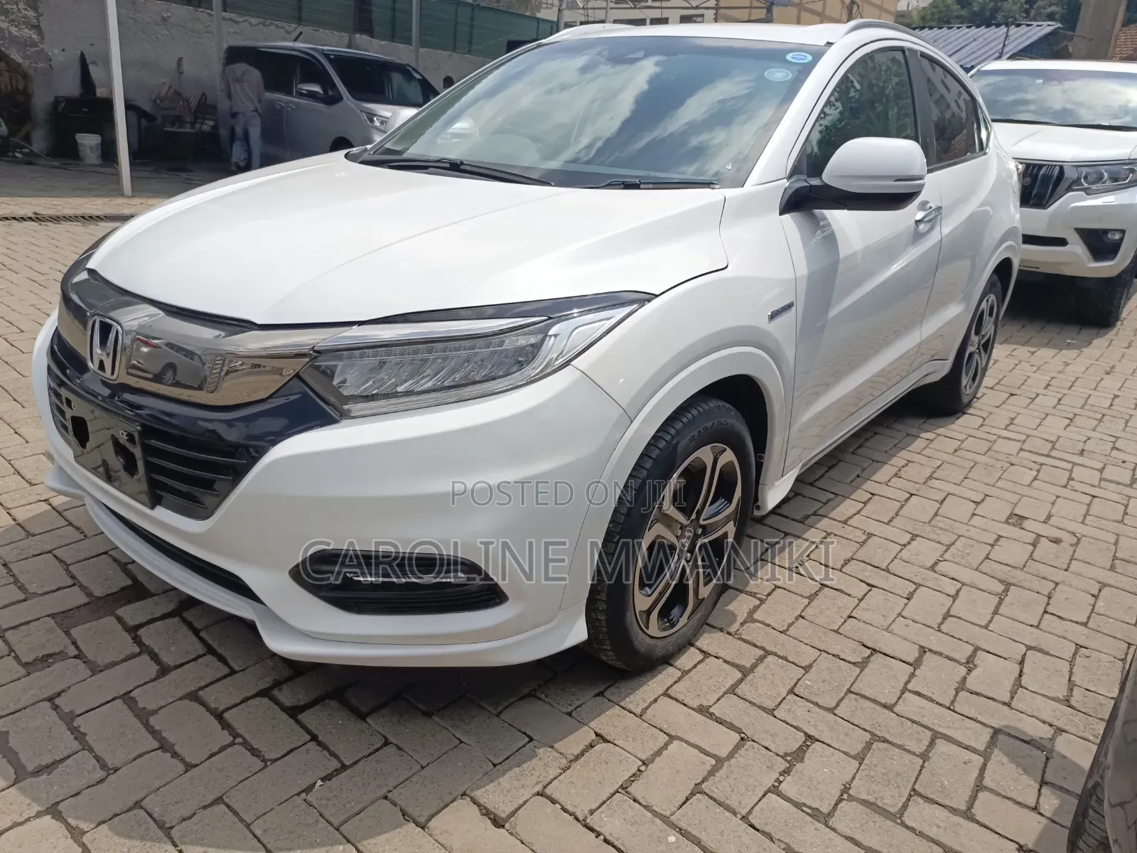 Honda Vezel 2019 White