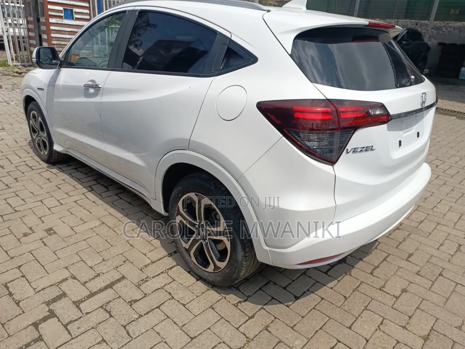 Honda Vezel 2019 White