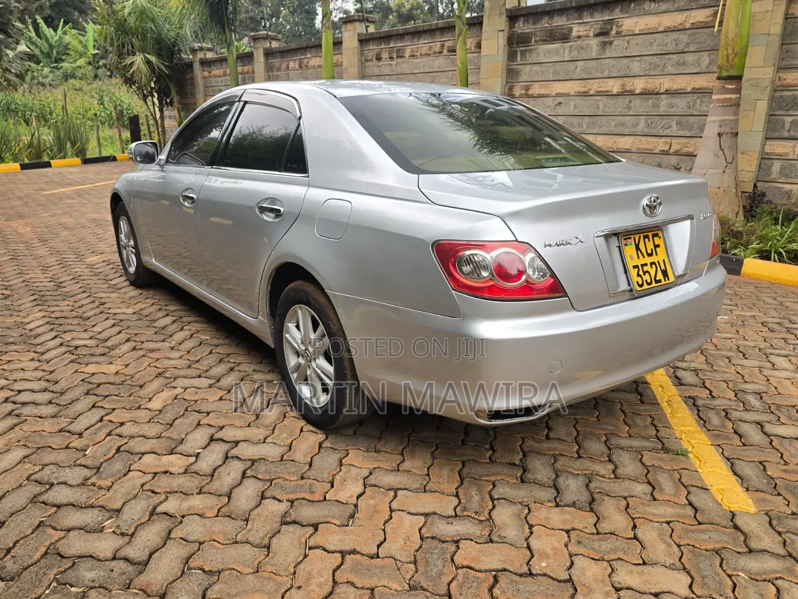 Toyota Mark X 2009 Silver