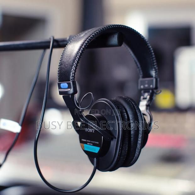 Sony MDR-7506 Headphones - thumbnail 4