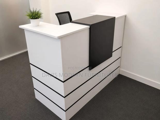 L-Shaped Reception Counter Desk