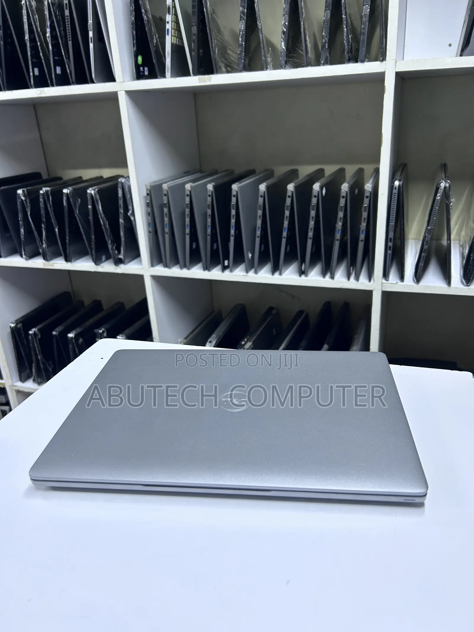 Laptop Dell Latitude 5310 8GB Intel Core i5 SSD 256GB