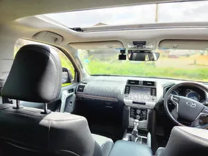 Toyota Land Cruiser Prado 2020 Blue