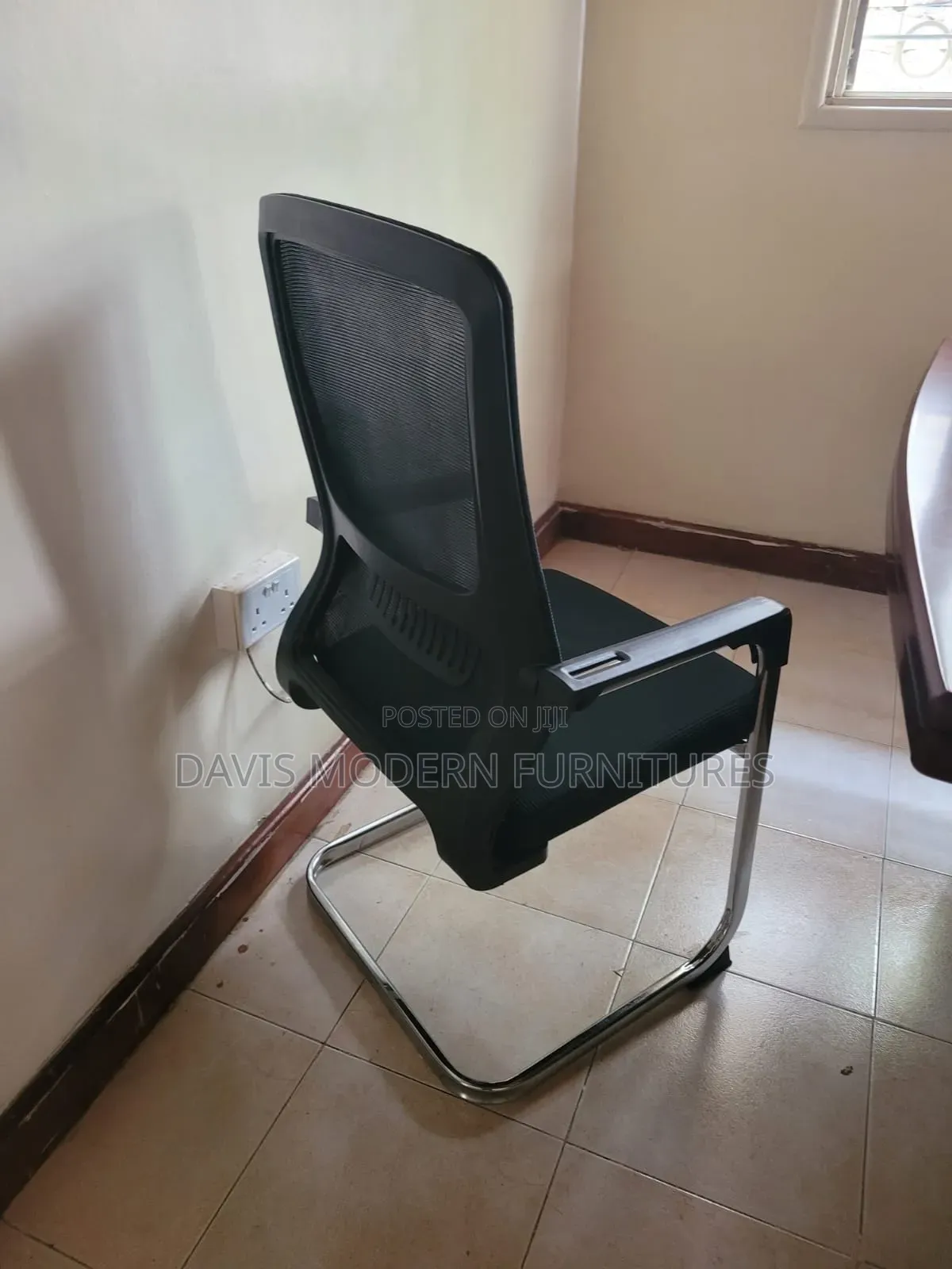 Visitors Chair