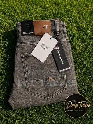 New Champion Men’S Denim Jeans – Slim Fit – Size 33