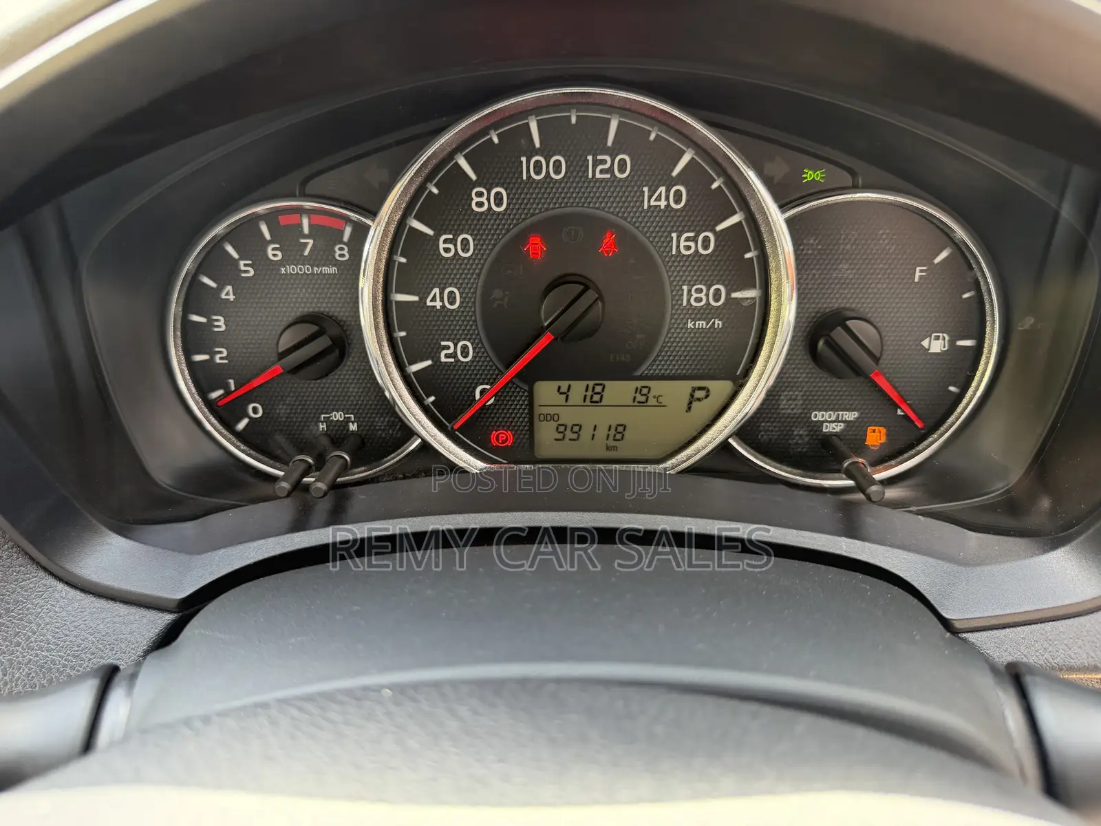 Toyota Corolla Fielder 2019 Silver