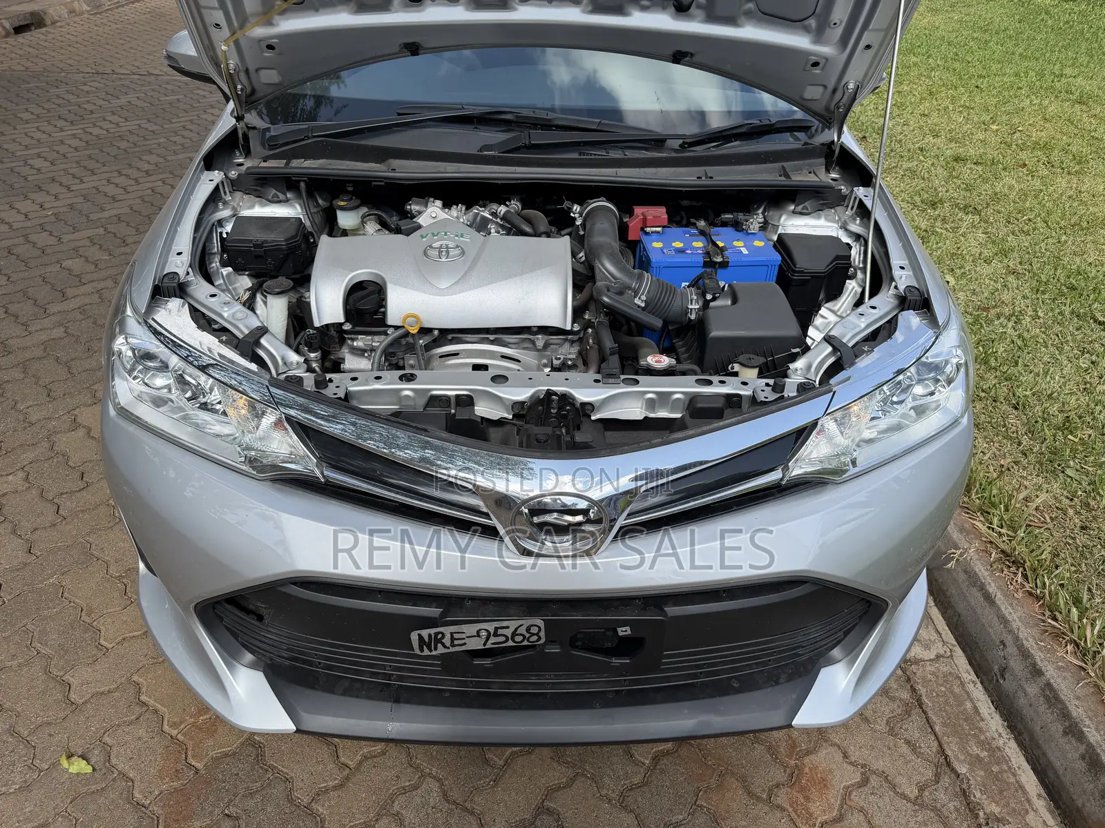 Toyota Corolla Fielder 2019 Silver
