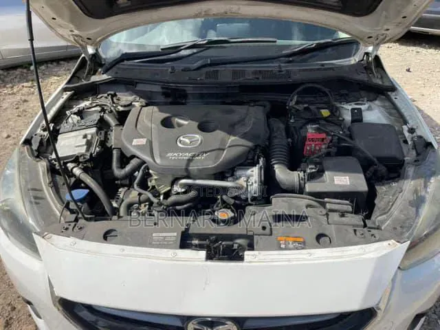 Mazda Demio 2018 White