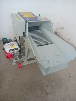 High Speed Chaff Cutter Machine 600kg/H Gasoline Engine 7.5hp