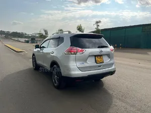 Nissan X-Trail 2014 Silver
