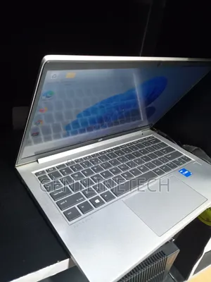 Laptop HP ProBook 430 G8 16GB Intel Core i5 HDD 512GB